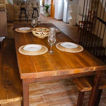 Holiday home La Casa Del Castell *