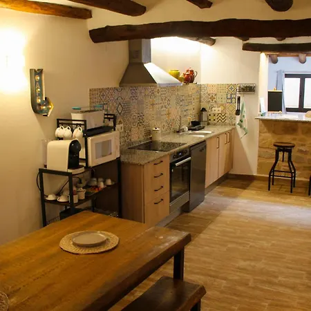 Holiday home La Casa Del Castell *